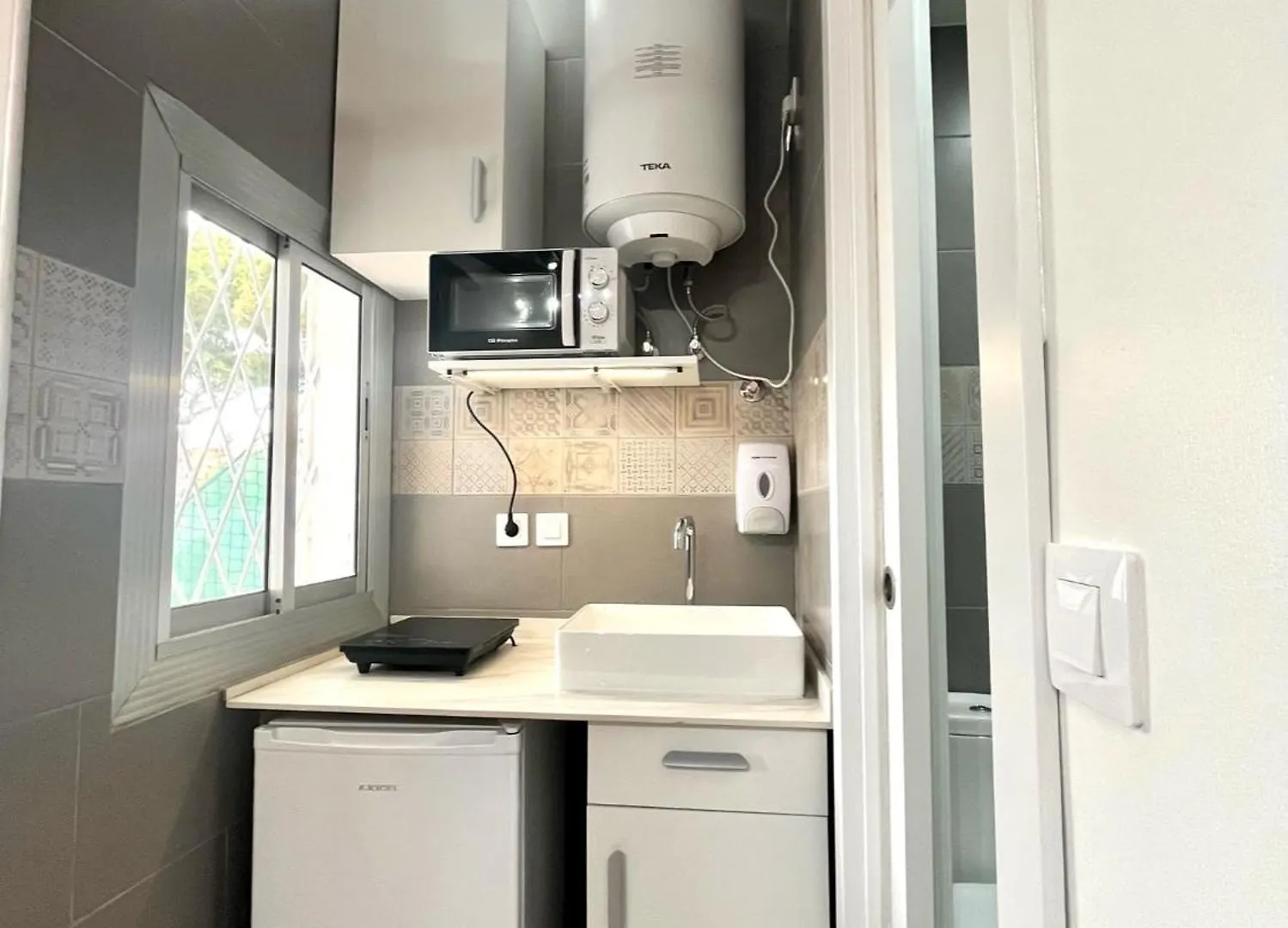 Nuevos Apartamentos Frente Al Mar Y A La Playa Castelldefels Espagne